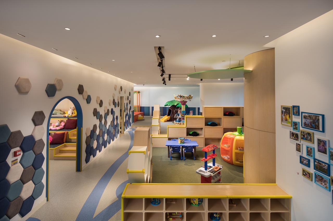 Ramada Plaza By Wyndham Bay 5*